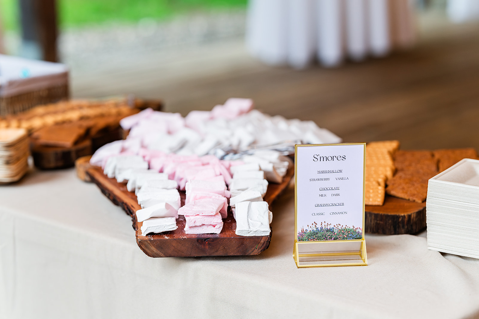 Whimsical Woodland Wedding at Sleepy Hollow Inn 27 Isora Lithgow Creations 1033