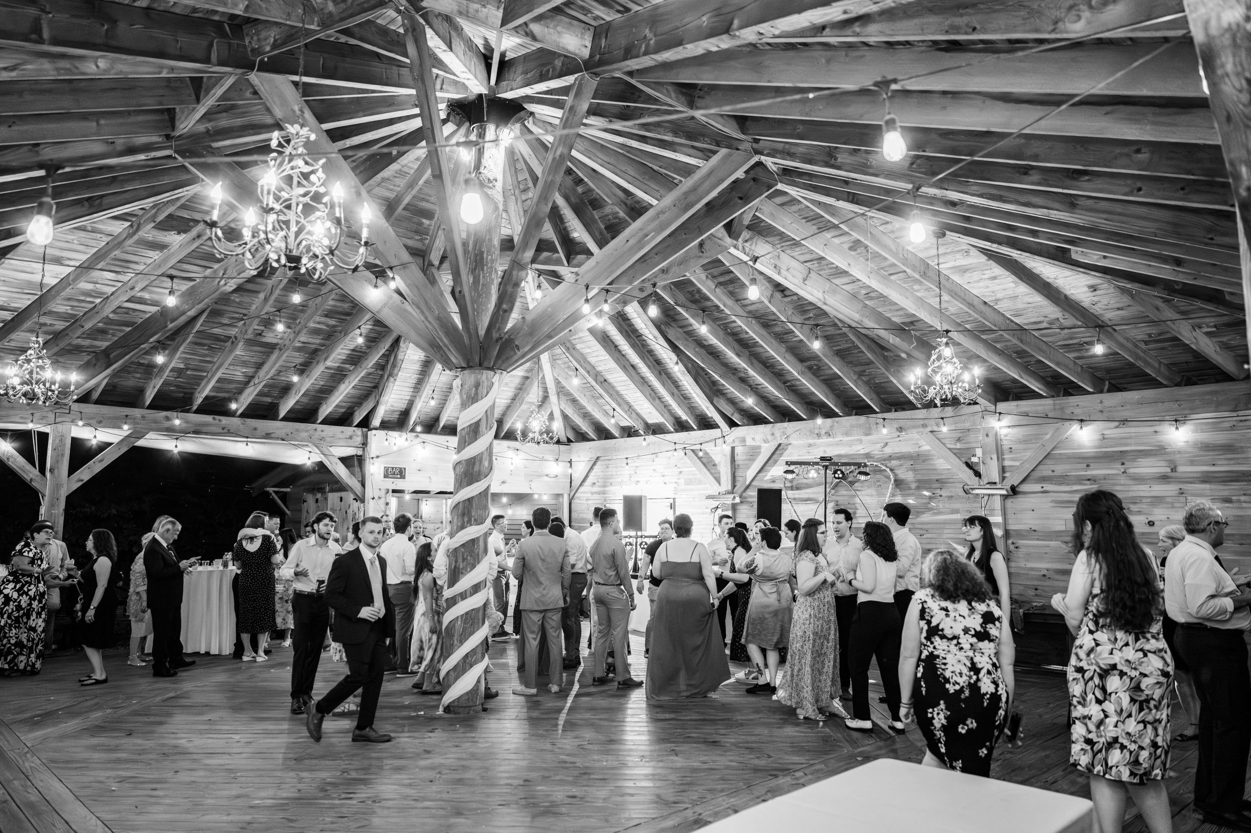 Whimsical Woodland Wedding at Sleepy Hollow Inn 24 Isora Lithgow Creations 1277 scaled