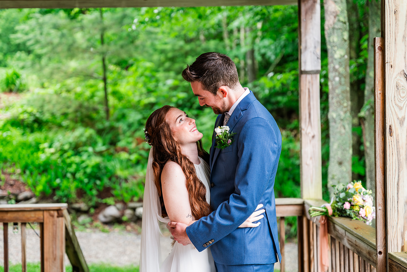 Whimsical Woodland Wedding at Sleepy Hollow Inn 15 Isora Lithgow Creations 198 websize